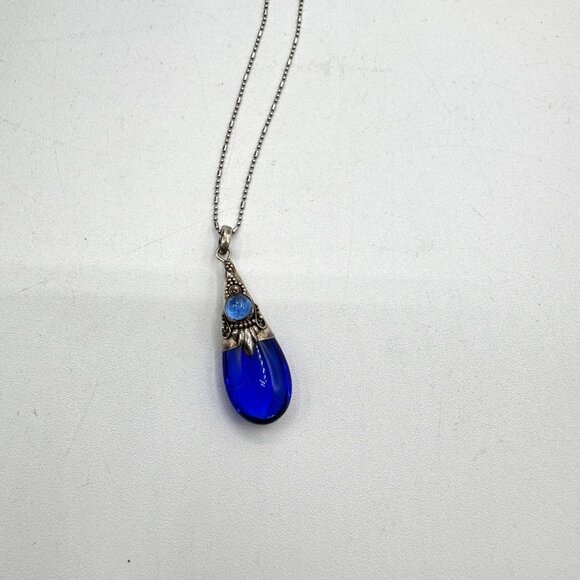 Blue Glass Sterling Silver Tear Drop Pendant On A Sterling Silver Chain - Picture 4 of 5